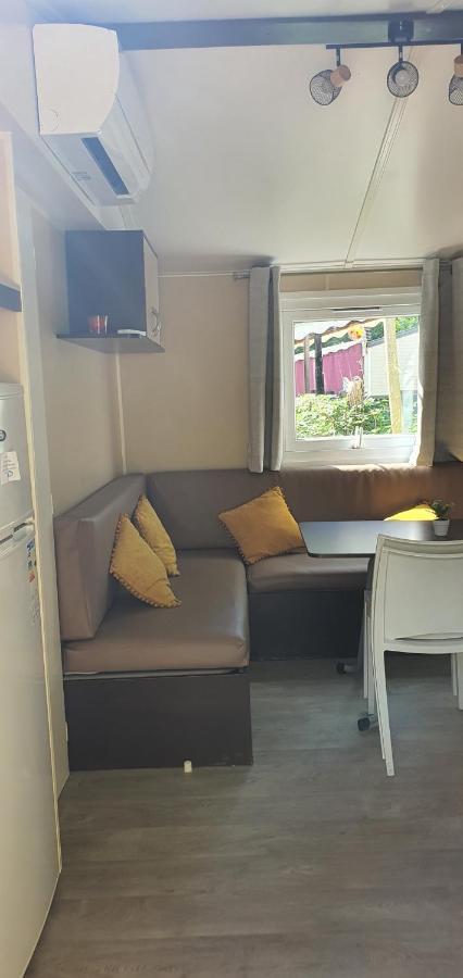 Mobil Home Climatise 6 Personnes ลาโรคด็องเตรง ภายนอก รูปภาพ